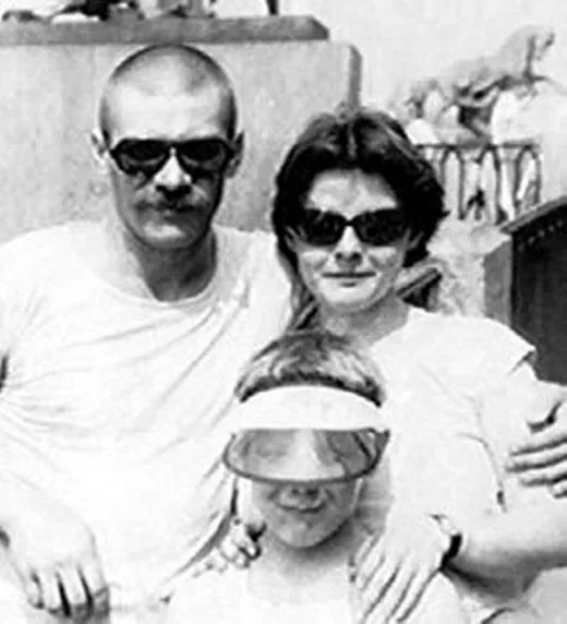 Мириам Александрович и Андрей Краско с сыном